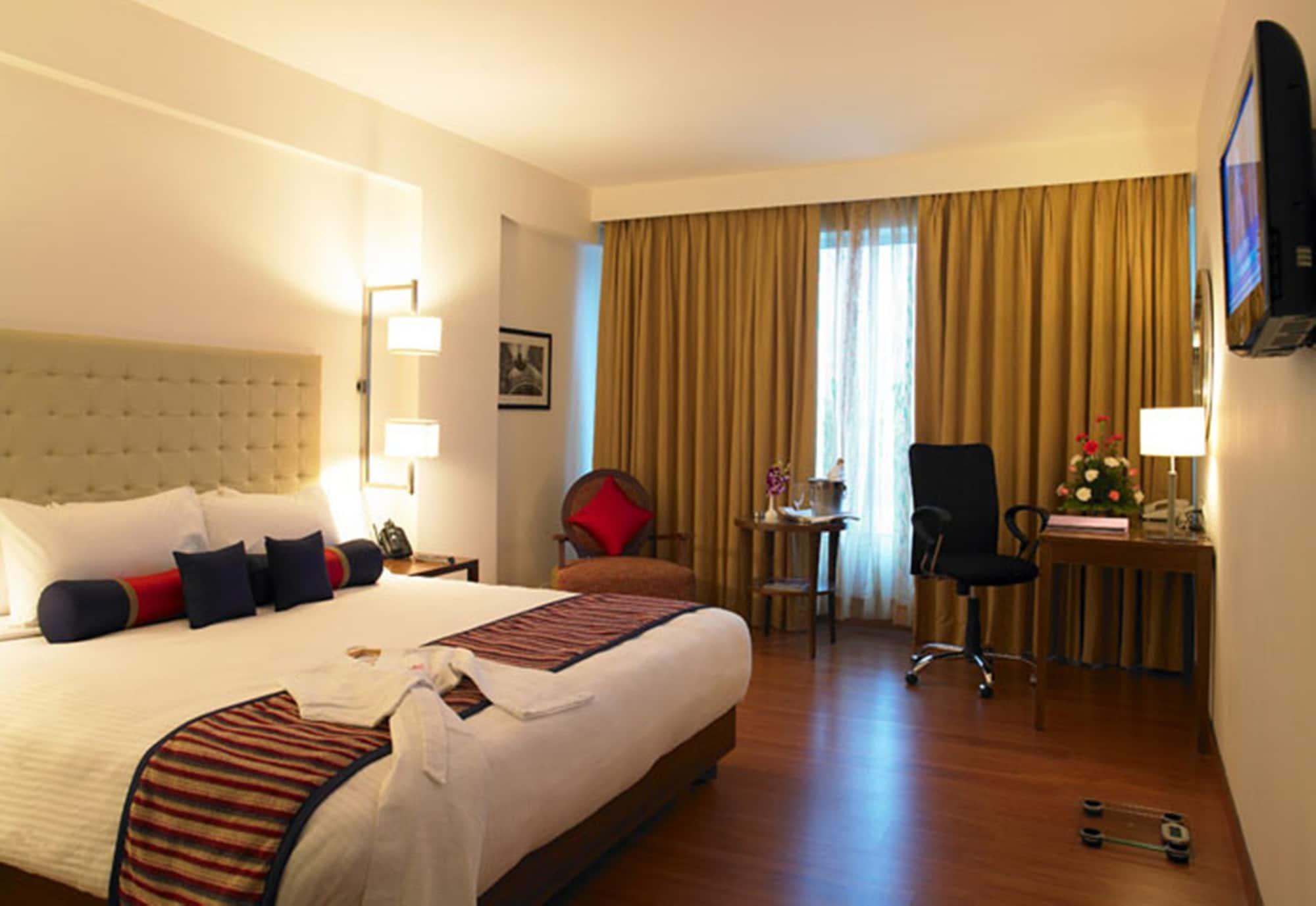 Royal Orchid Central Jaipur, Bani Park Ngoại thất bức ảnh